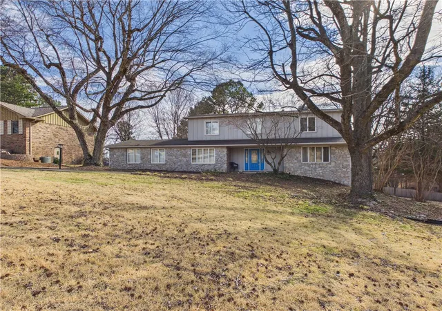 1st image of 1006 W Sherman Ave, Harrison, AR 72601 | MLS# 1349314