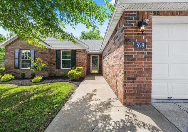 Photo 2 of Single family home for sale at 599 Richland Crk Ave, Elkins, AR 72727 | MLS# 1349430 | Listing updated on 2026-08-24