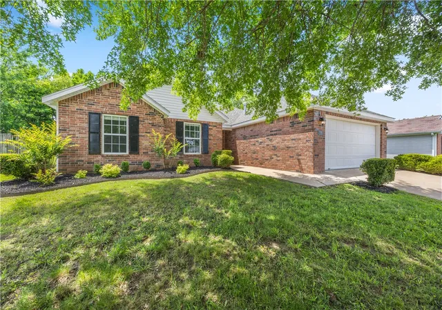 Photo 3 of Single family home for sale at 599 Richland Crk Ave, Elkins, AR 72727 | MLS# 1349430 | Listing updated on 2026-08-24