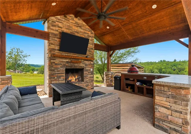 Photo 3 of Single family home for sale at 628 Owl Holw Rd, West Fork, AR 72774 | MLS# 1349753 | Listing updated on 2026-08-20