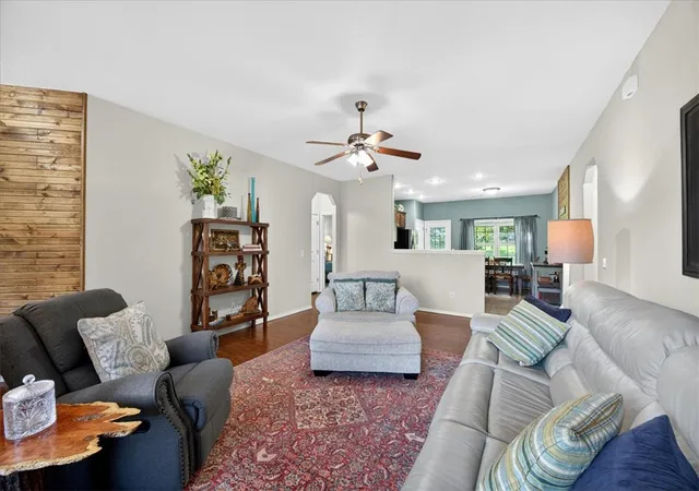 Photo 3 of Single family home for sale at 11756 Clb House Pkwy, Farmington, AR 72730 | MLS# 1350868 | Listing updated on 2026-08-20