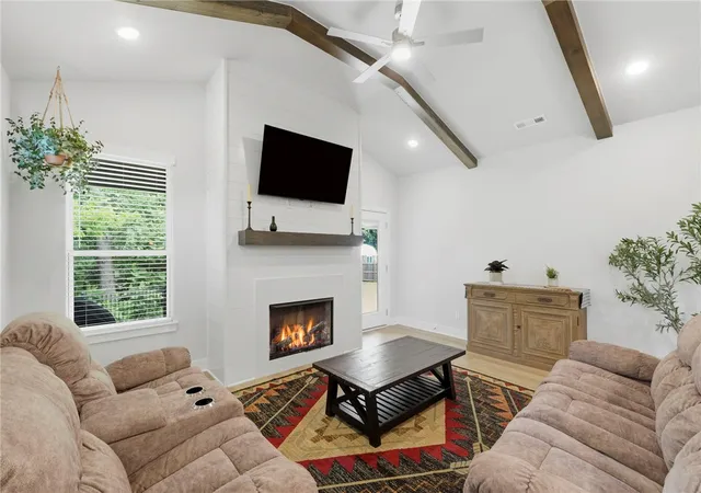 Photo 4 of Single family home for sale at 3802 SW Pinecrest Dr, Bentonville, AR 72713 | MLS# 1345500 | Listing updated on 2026-08-23