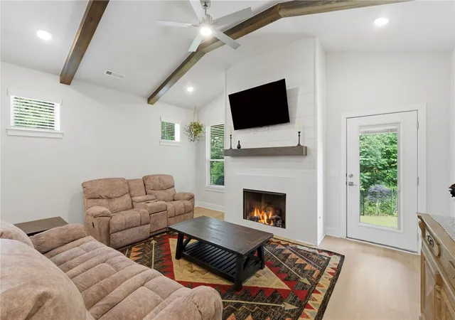 Photo 5 of Single family home for sale at 3802 SW Pinecrest Dr, Bentonville, AR 72713 | MLS# 1345500 | Listing updated on 2026-08-23