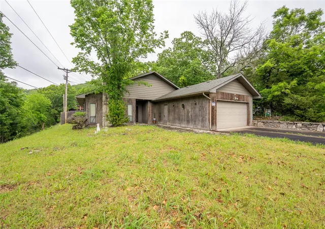 Photo 1 of Single family home for sale at 15 Ne Aspen Rd, Galena, MO 65656 | MLS# 1351039 | Listing updated on 2026-06-05