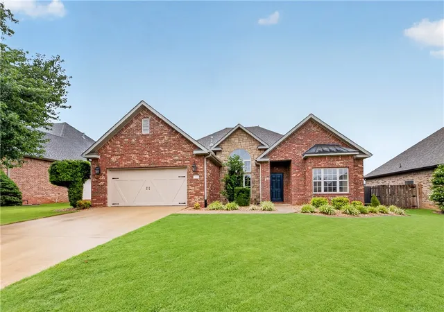 Photo 1 of Single family home for sale at 3504 Sw Baybridge Cvs, Bentonville, AR 72712 | MLS# 1349339 | Listing updated on 2026-08-18
