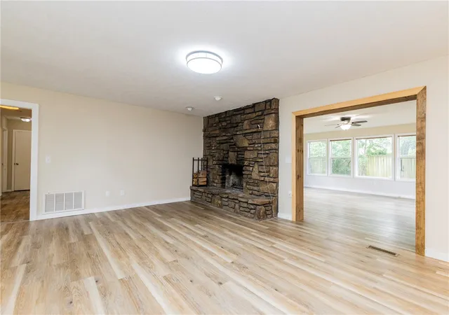Photo 3 of Single family home for sale at 2802 W Turtle Crk Cir, Rogers, AR 72756 | MLS# 1351452 | Listing updated on 2026-08-19