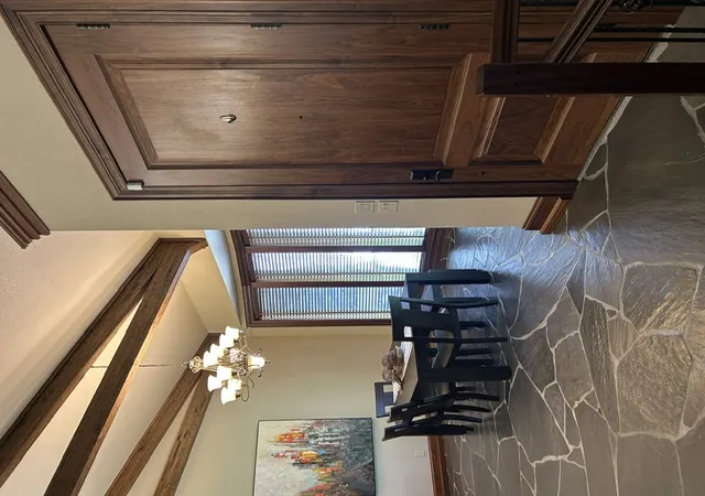 Photo 5 of Sale Pending at 12 Live Oak Ln, Russellville, AR 72802 | MLS# 1351641 | Listing updated on 2026-08-25