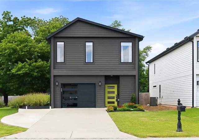 Photo 1 of Sale Pending at 219 W Birch St, Rogers, AR 72756 | MLS# 1349515 | Listing updated on 2026-08-19