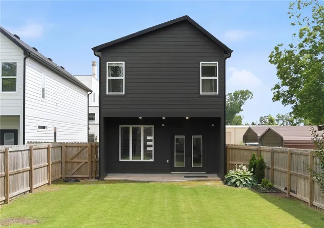 Photo 30 of Sale Pending at 219 W Birch St, Rogers, AR 72756 | MLS# 1349515 | Listing updated on 2026-08-19