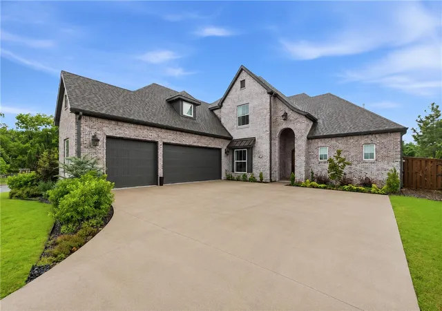 Photo 1 of Single family home for sale at 4414 S 86th Place, Bentonville, AR 72713 | MLS# 1351797 | Listing updated on 2026-10-07