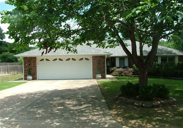 1st image of 1309 Laurel Rd, Mountain Home, AR 72653 | MLS# 1351751