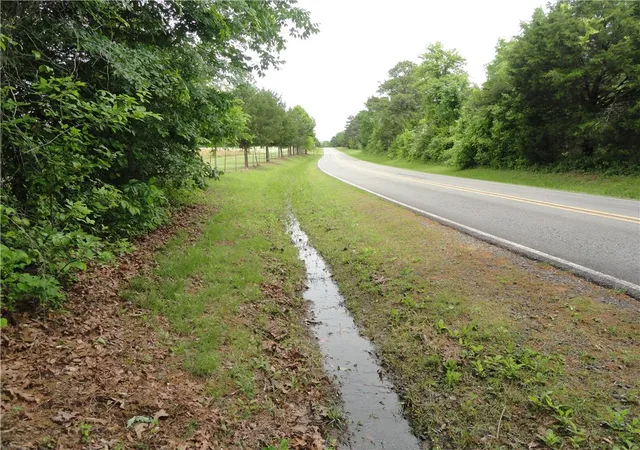 5th image of 0000 Holly Mtn Rd, Clinton, AR 72031 | MLS# 1351908