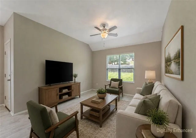 2nd image of 1209 Willow Oak St, Elkins, AR 72727 | MLS# 1350925