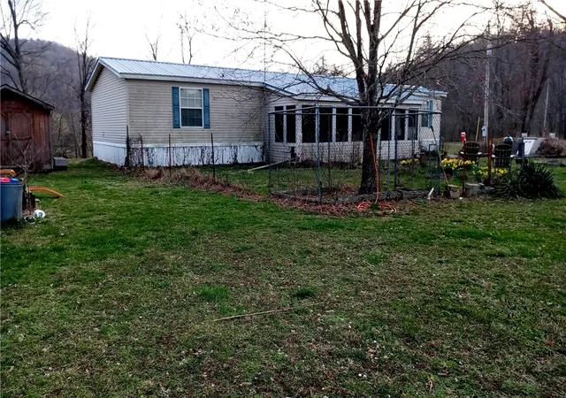 1st image of 281 County Road 9953, Green Forest, AR 72638 | MLS# 1352085