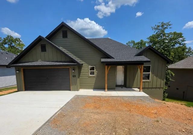 Photo 1 of Single family home for sale at 16 Reading Ln, Bella Vista, AR 72714 | MLS# 1349376 | Listing updated on 2026-08-13