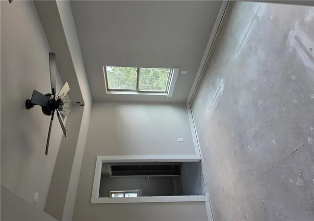 Photo 4 of Single family home for sale at 16 Reading Ln, Bella Vista, AR 72714 | MLS# 1349376 | Listing updated on 2026-08-13