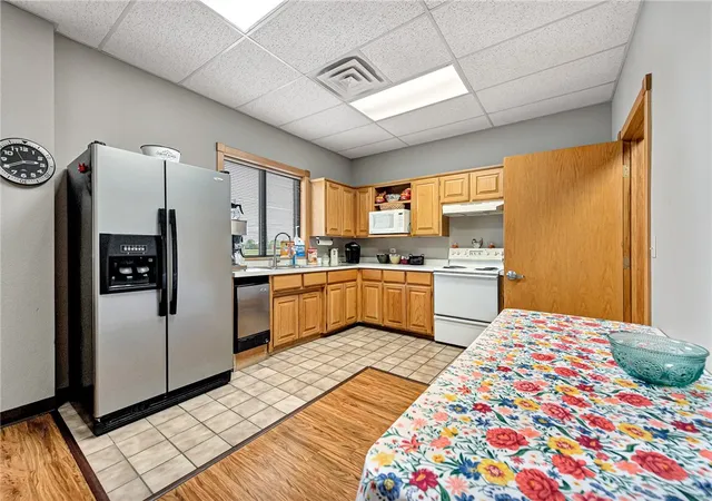 Photo 4 of House for sale at 1601 SW A St, Bentonville, AR 72712 | MLS# 1352101 | Listing updated on 2026-06-16