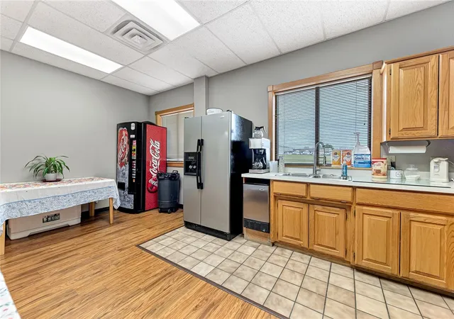 Photo 5 of House for sale at 1601 SW A St, Bentonville, AR 72712 | MLS# 1352101 | Listing updated on 2026-06-16