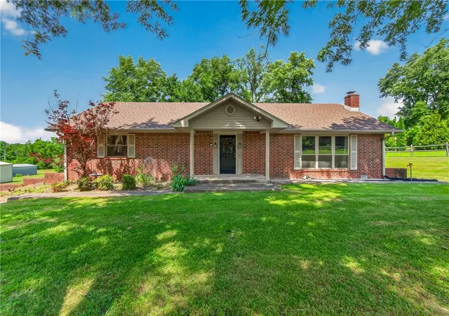 Photo 4 of House for sale at 485 N Elm St, Elm Springs, AR 72762 | MLS# 1352254 | Listing updated on 2026-07-10