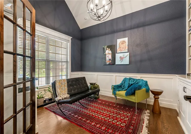 Photo 3 of Sale Pending at 500 NE Lake Pointe Pl, Bentonville, AR 72712 | MLS# 1352032 | Listing updated on 2026-08-13