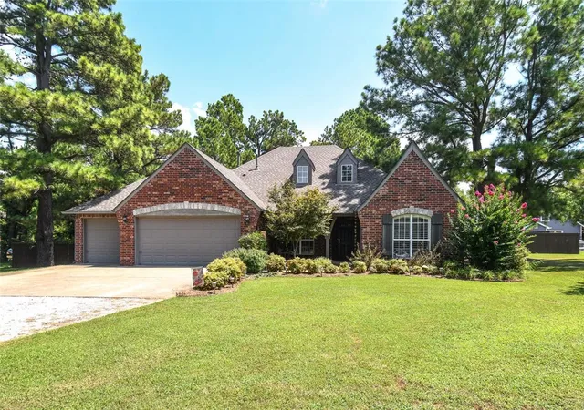 Photo 1 of Sale Pending at 2143 S 280th East Ave, Catoosa, OK 74015 | MLS# 1352605 | Listing updated on 2026-08-09