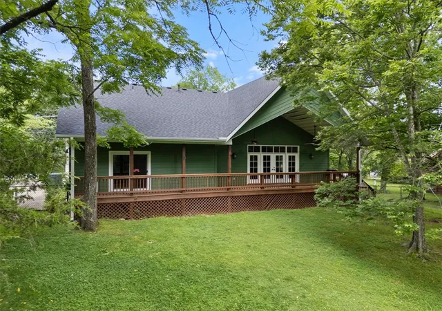Photo 3 of Sale Pending at 16 Judah St, Eureka Springs, AR 72632 | MLS# 1352164 | Listing updated on 2026-08-19