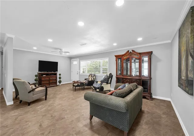 Photo 2 of Single family home for sale at 303 Pleasant View Ln, Pineville, MO 64856 | MLS# 1352382 | Listing updated on 2026-08-18