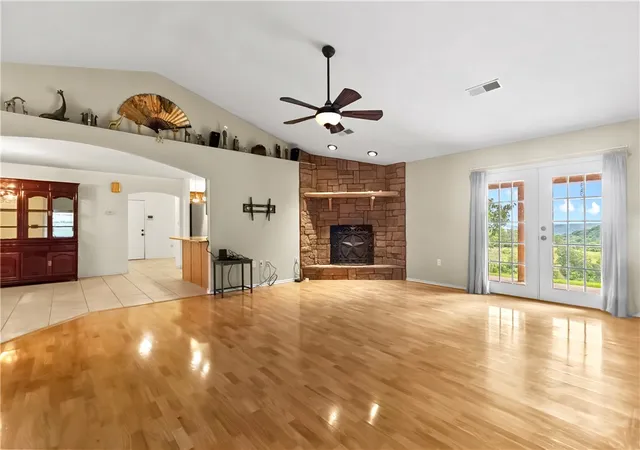 4th image of 12276 Dubuque Rd, Omaha, AR 72662 | MLS# 1349790