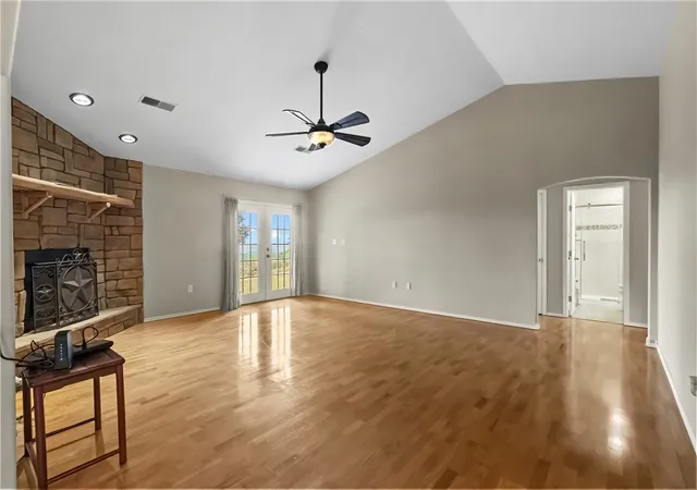 5th image of 12276 Dubuque Rd, Omaha, AR 72662 | MLS# 1349790