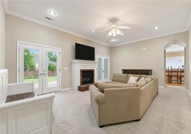 Photo 3 of Single family home for sale at 790 E Emerson Ln, Fayetteville, AR 72701 | MLS# 1353182 | Listing updated on 2026-10-03