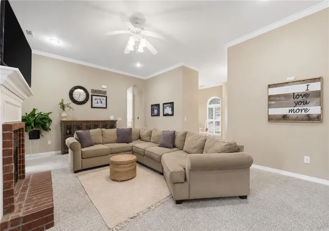 Photo 4 of Single family home for sale at 790 E Emerson Ln, Fayetteville, AR 72701 | MLS# 1353182 | Listing updated on 2026-10-03