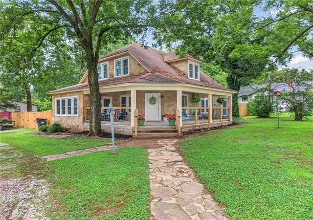 60th image of 301 W Bean St, Lincoln, AR 72744 | MLS# 1353271