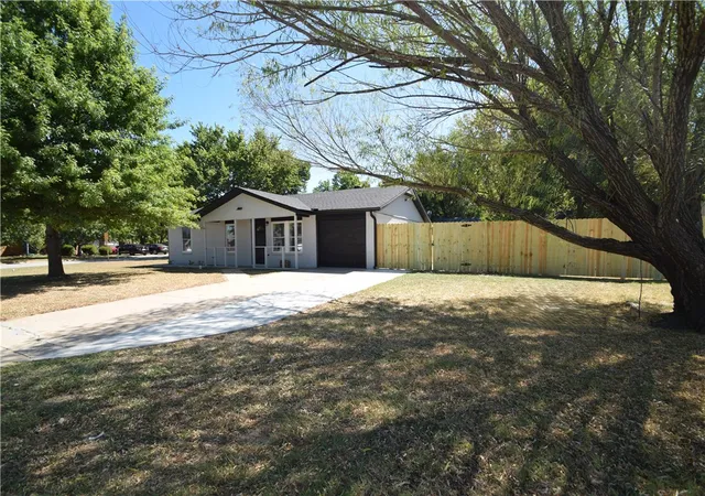 Photo 21 of Single family home for sale at 2511 N 4th Street, Rogers, AR 72756 | MLS# 1352920 | Listing updated on 2026-08-18
