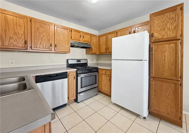 Photo 3 of Sale Pending at 2023 Garnet Rd, Springdale, AR 72764 | MLS# 1353891 | Listing updated on 2026-08-22