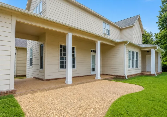 Photo 3 of Single family home for sale at 2651 N Westminster Dr, Fayetteville, AR 72704 | MLS# 1352919 | Listing updated on 2026-08-26