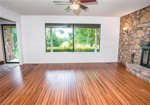 Photo 3 of Single family home for sale at 2965a Highway 392 W, Harrison, AR 72601 | MLS# 1353959 | Listing updated on 2026-08-23