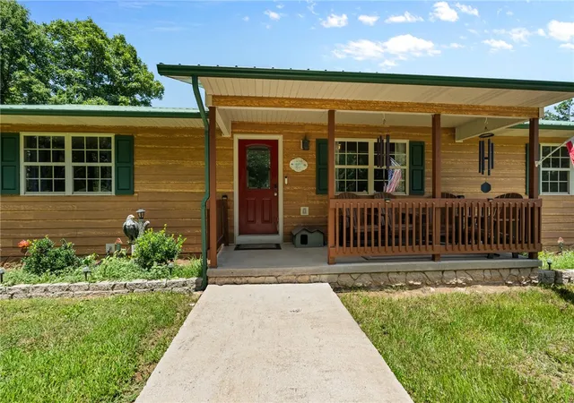 5th image of 10738 Big Piney Dr, Omaha, AR 72662 | MLS# 1353982