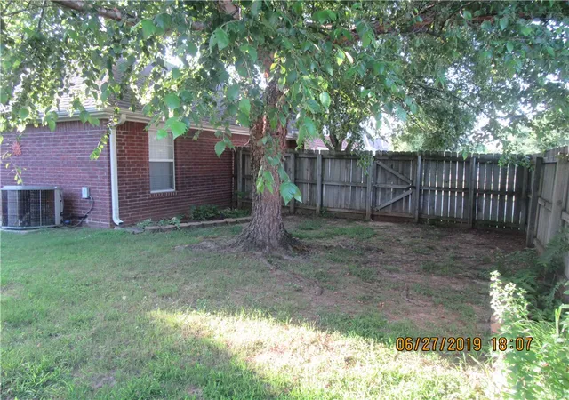 24th image of 410 Julian Ct, Siloam Springs, AR 72761 | MLS# 1354052