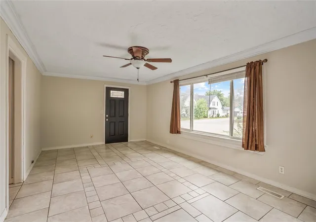 Photo 2 of Sale Pending at 716 N Mount Olive St, Siloam Springs, AR 72761 | MLS# 1353849 | Listing updated on 2026-08-12