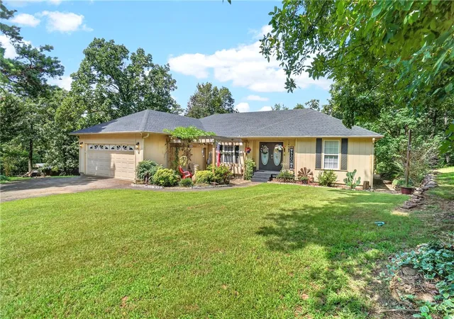 Photo 1 of Single family home for sale at 328 Treeline Cir, Russellville, AR 72802 | MLS# 1354091 | Listing updated on 2026-08-21