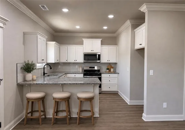 2nd image of 334 Lavona Ln, Huntsville, AR 72740 | MLS# 1354038