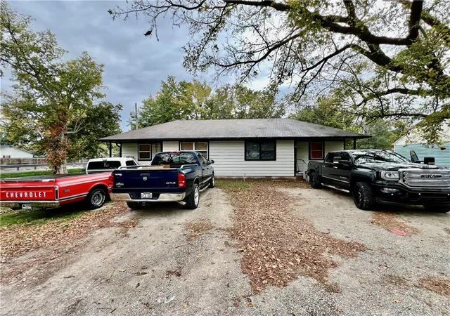 2nd image of 601 Buell Pl, Green Forest, AR 72638 | MLS# 1354264
