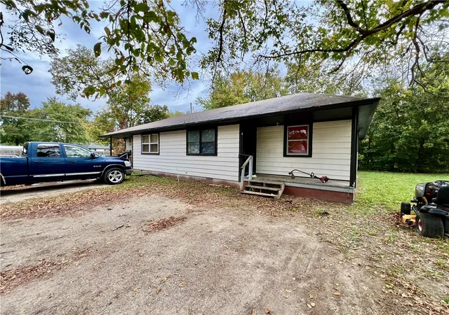 4th image of 601 Buell Pl, Green Forest, AR 72638 | MLS# 1354264