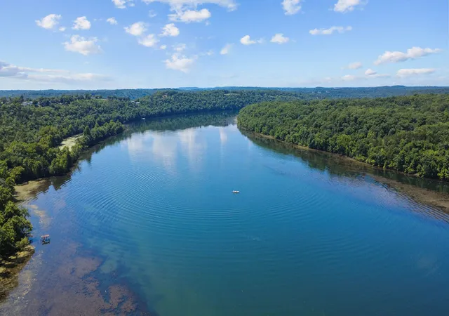 Photo 3 of Condo for sale at 150 Sunken Forest Bldg 5 Dr #167, Forsyth, MO 65653 | MLS# 1354385 | Listing updated on 2026-08-17