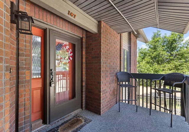 Listing Photo 4 - Condo for sale in building located at 150 Sunken Forest Bldg 5th Dr, Forsyth, MO 65653 - Unit #167