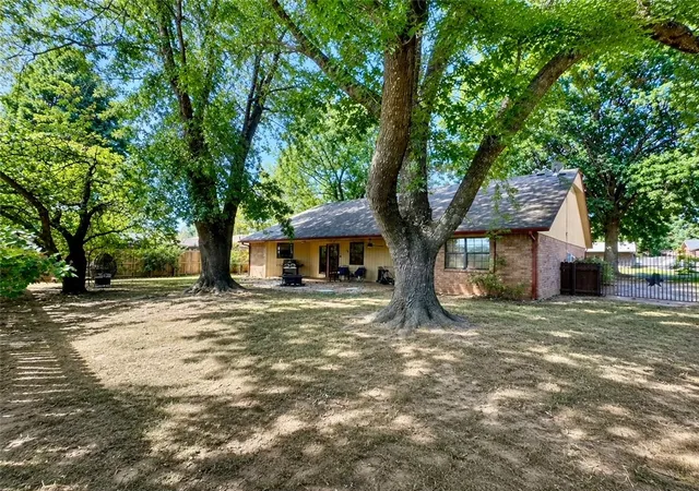 13th image of 601 Garland Pl, Lowell, AR 72745 | MLS# 1354742