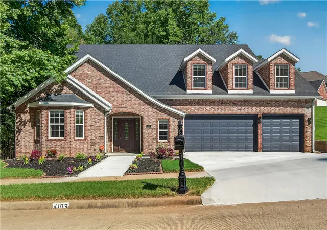 Photo 1 of Single family home for sale at 4103 Ne Kensington Ave, Bentonville, AR 72712 | MLS# 1354578 | Listing updated on 2026-10-06