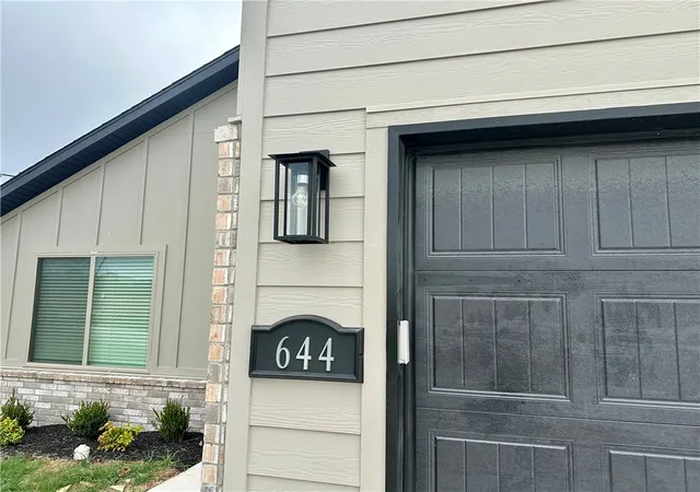 Photo 3 of Single family home for sale at 644 Nw 65th Avenue, Bentonville, AR 72713 | MLS# 1354775 | Listing updated on 2026-08-17