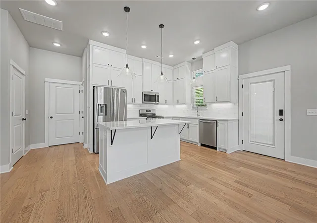 Photo 4 of Single family home for sale at 793 S Jagger Ln, Fayetteville, AR 72701 | MLS# 1355209 | Listing updated on 2026-08-26