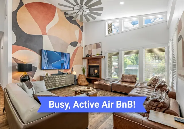 Photo 1 of Single family home for sale at 517 Hook St, Bentonville, AR 72712 | MLS# 1353949 | Listing updated on 2026-08-10